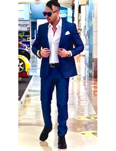abito bluette modello slim...